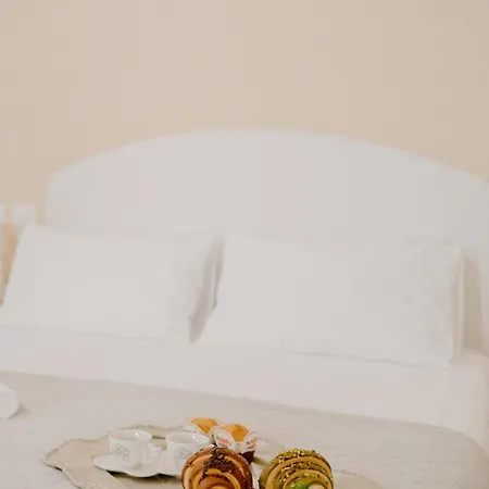 La Terra Dei Bruzi Bed and Breakfast Ρέτζιο ντι Καλάμπρια