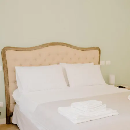 La Terra Dei Bruzi Couette-café 3*